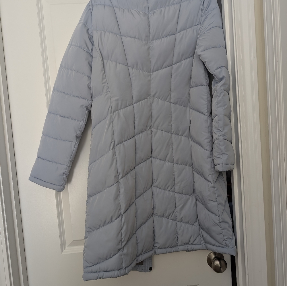 Calvin Klein Light Blue Gray Quilted Puffer Coat with Faux Fur Hood - Picture 9 of 11